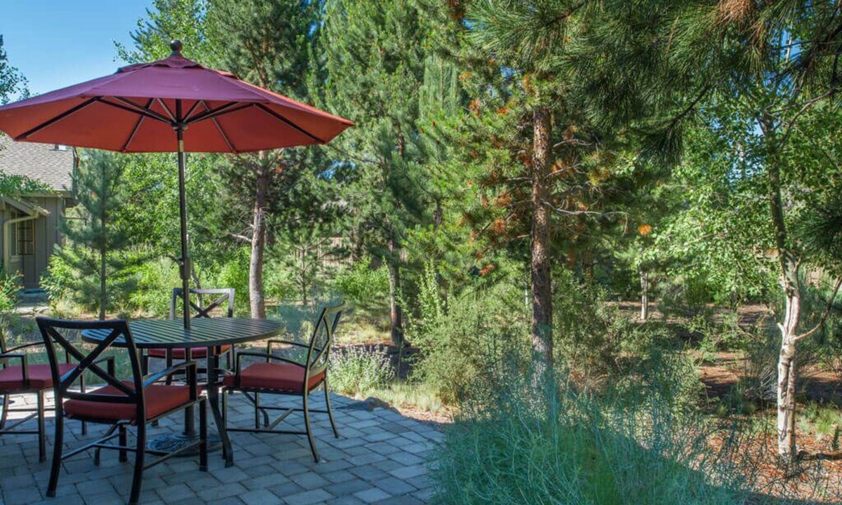 Sunriver Cabin | Cabin Retreat with Access to Exclusive Golf