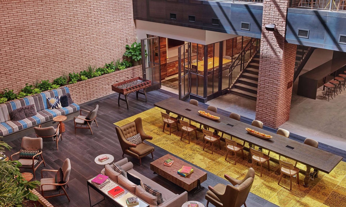 Pearl District Hotel | Canopy by Hilton Portland Pearl District
