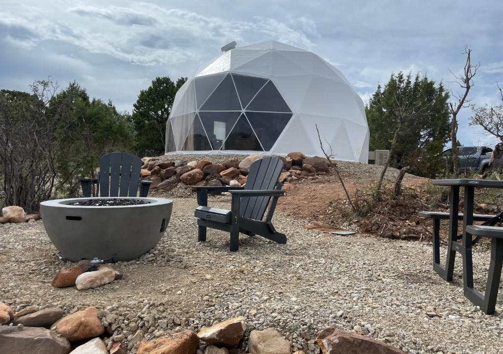 Monticello Resort | Canyon Rim Domes - A Luxury Glamping Experience!