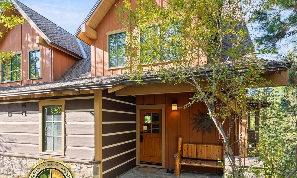 Tamarack Resort House | Canyon View | Includes Two 1-Day Lift Tickets