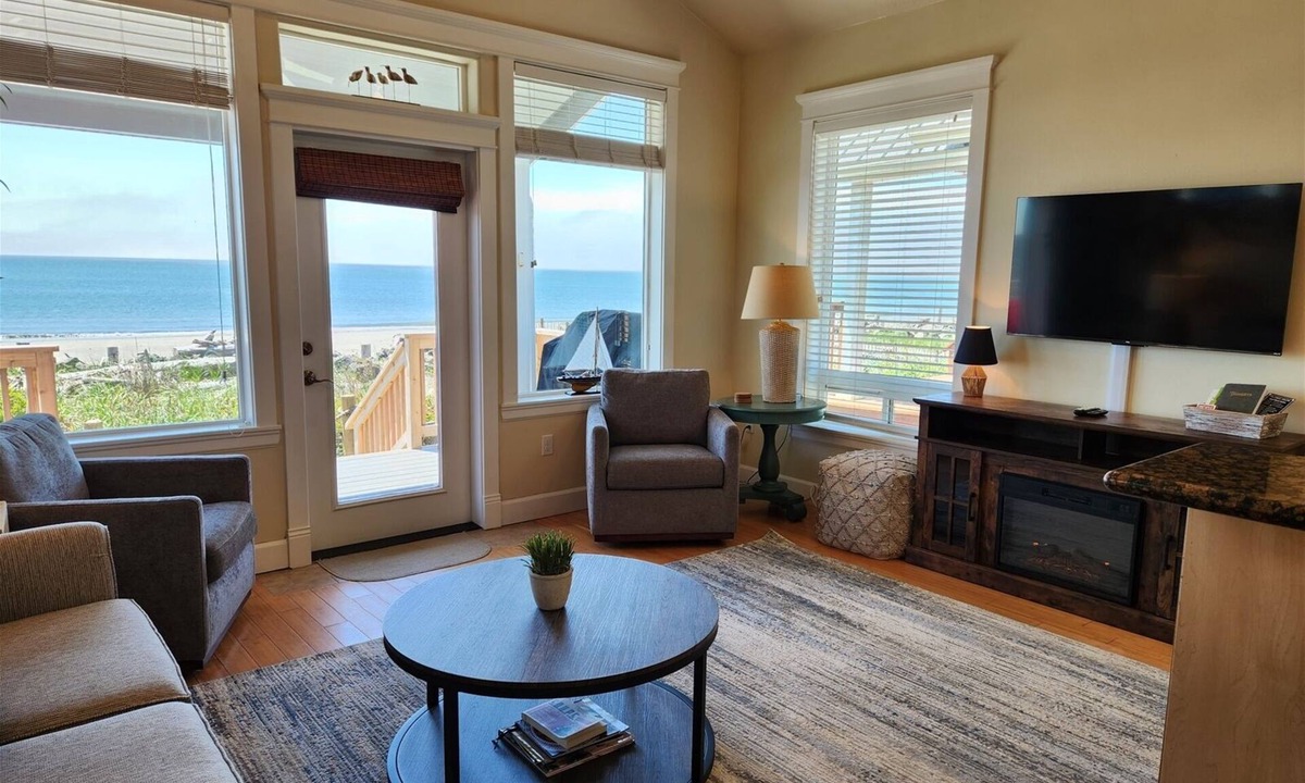 Ocean Shores House | Casa de Playa-Beachfront Cottage