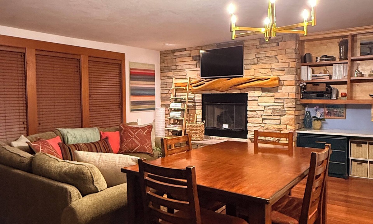 Bend Condo | Cascade 1BD Retreat at Seventh Mountain Near Mt. Bachelor & Deschutes River