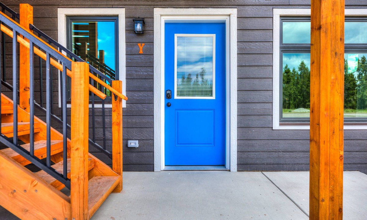 West Yellowstone Condo | Castle Y Retreat – Blocks from Yellowstone