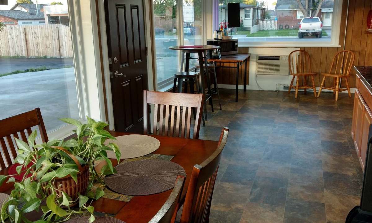 Lovell Hotel | Cattlemen Motel