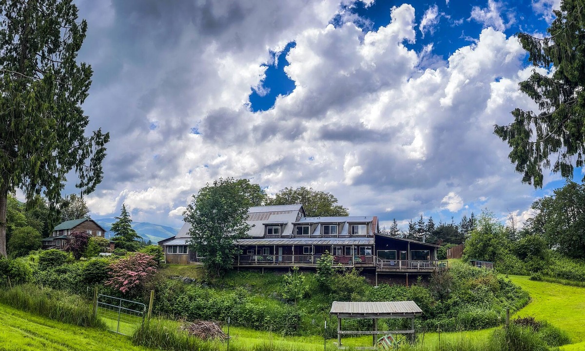 Sedro-Woolley Cabin | Cedar Springs Lodge & Retreat Center - Event Venue for Group Gatherings