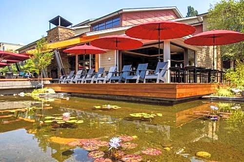 SeaTac Hotel | Cedarbrook Lodge