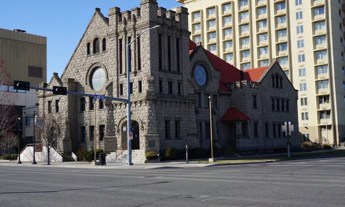 Brownstown Apartment | Center Apt 204 Historical church 1908