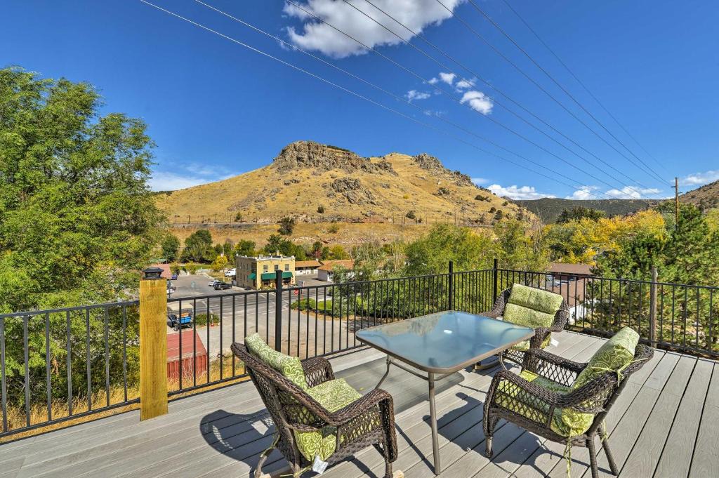 Lava Hot Springs Apartment | Central Lava Hot Springs Studio w/Deck & Views!