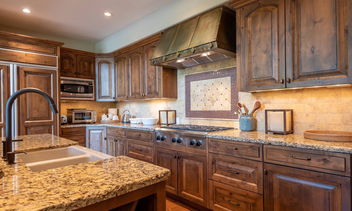 Ketchum House | Central Park Townhome 142B- Luxury Tri-Level Close to Bike Path & MTN. Hiking