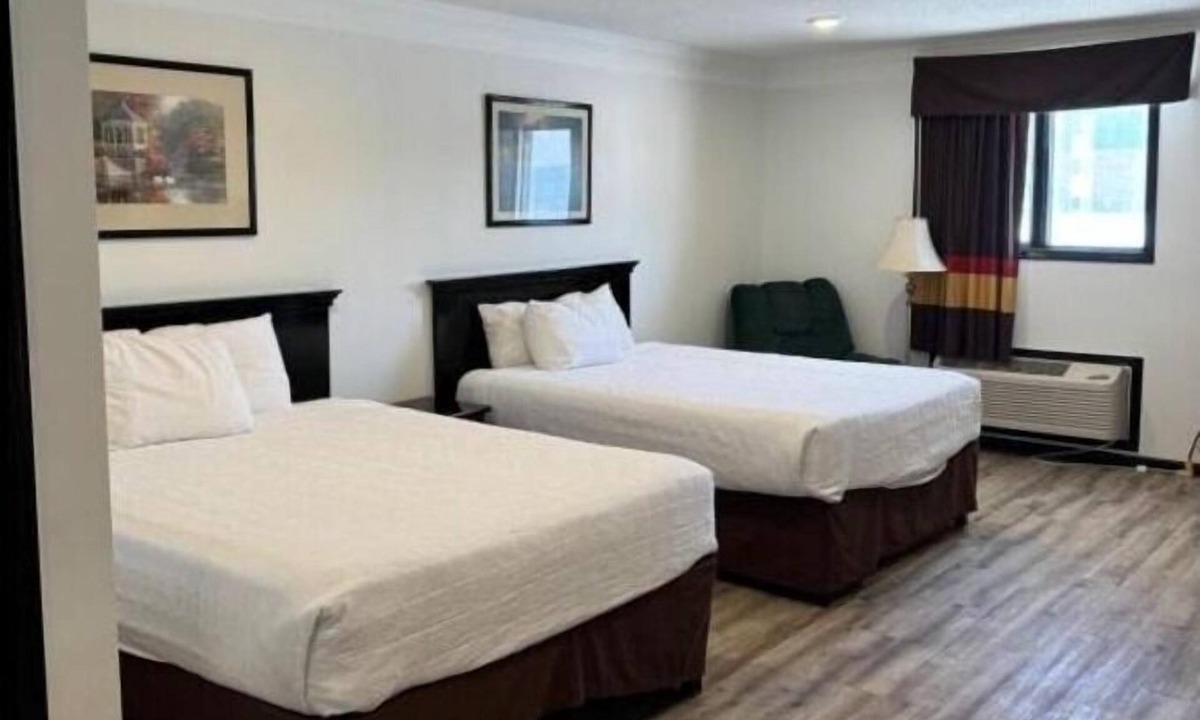 Thief River Falls Apartment | Charming 1-bedroom hotel suite with AC in Thief River Falls