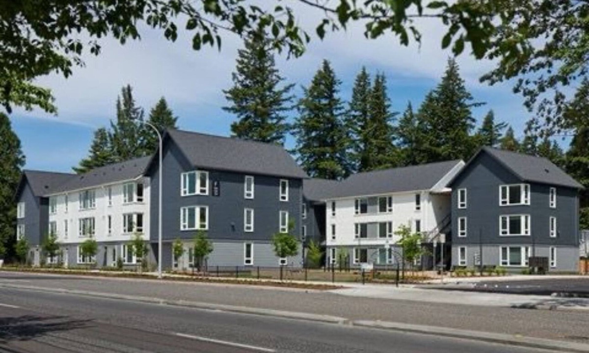 Gresham Apartment | Charming 1-bedroom apartment in Portland is very centric close from everything.