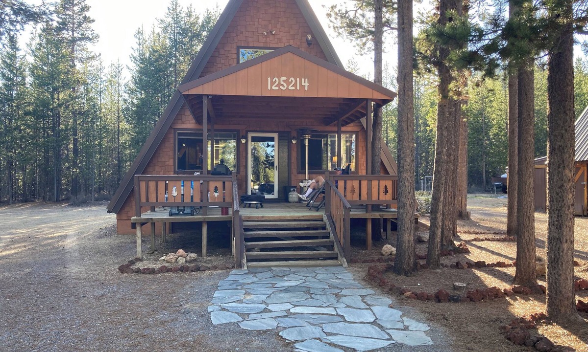 Gilchrist Cabin | Charming 2-bedroom cabin in OHV area 15 miles from Crescent Lake Junction.