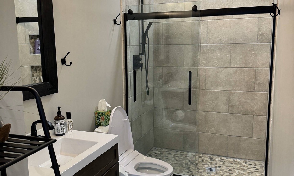 Lockerbie Square House | Charming 2-bedroom House in Downtown Indy with Fenced-in Backyard