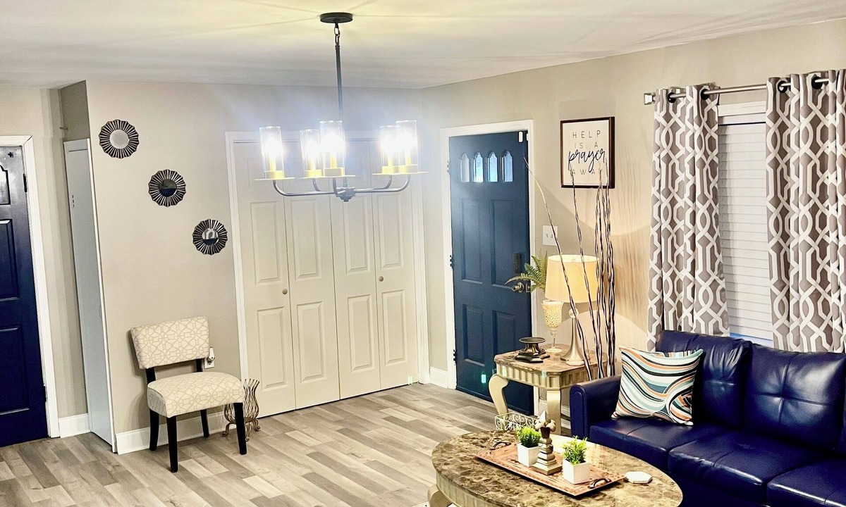 Point Clair House | Charming 3-Bedroom Home in White Castle, LA — Perfect for Plant Workers!