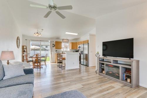 Hayden House | Charming Home w/Patio: 3 Mi to Hayden Lake!