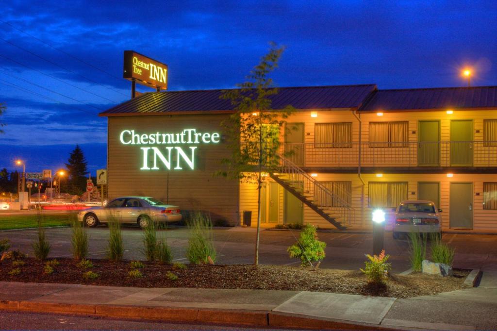 Hazelwood Hotel | Chestnut Tree Inn Portland Mall 205