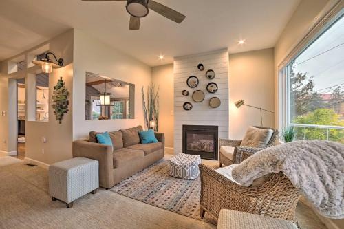 Manistee House | Chic Manistee Cottage: Steps to Lake Michigan!