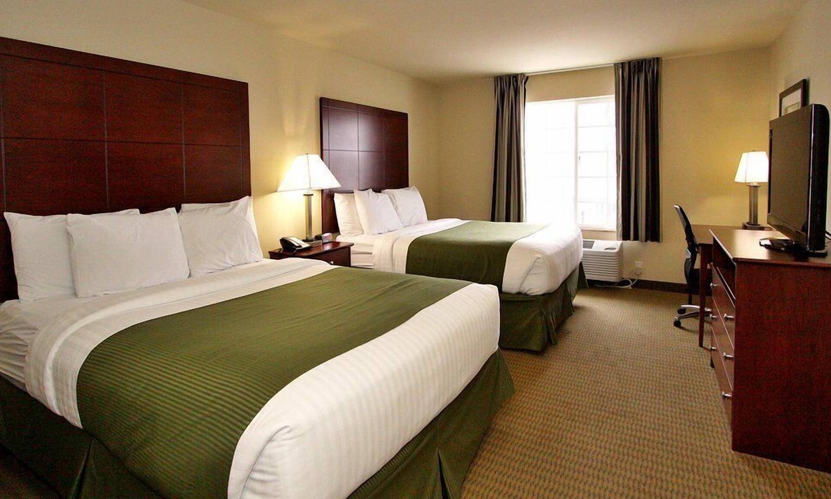 Manning Hotel | Cobblestone Inn & Suites