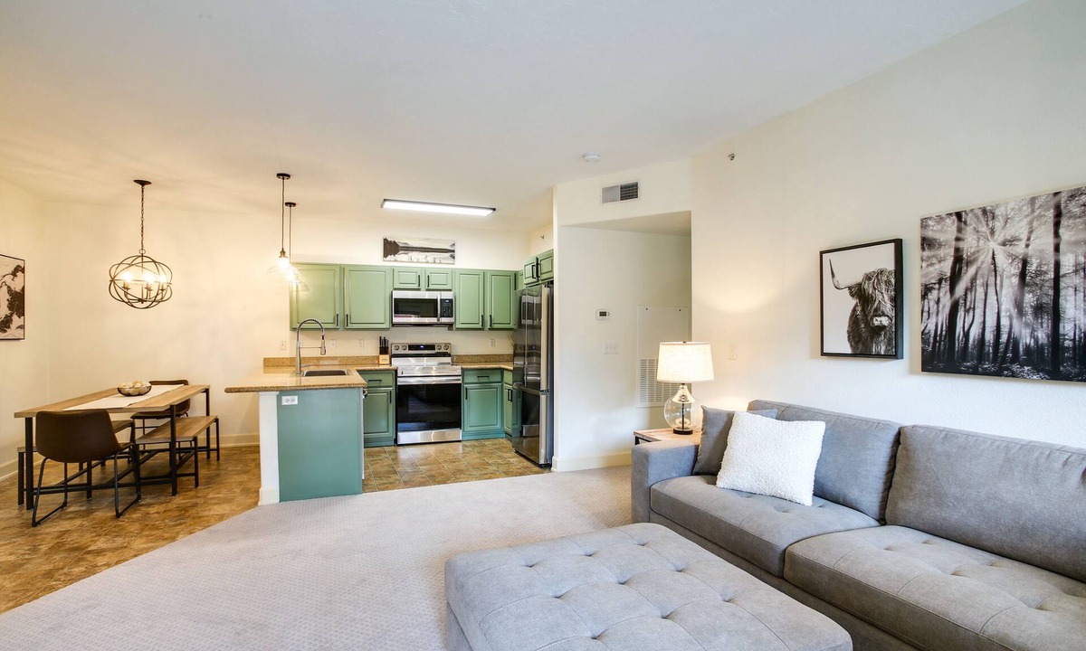 Coeur d'Alene Condo | Coeur d’Alene Condo Rental: 4 Mi to Lake Hayden!