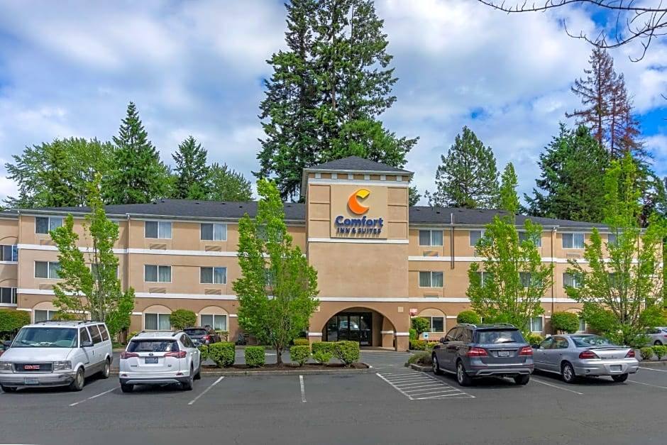 Canyon Park Hotel | Comfort Inn & Suites Bothell - Seattle North