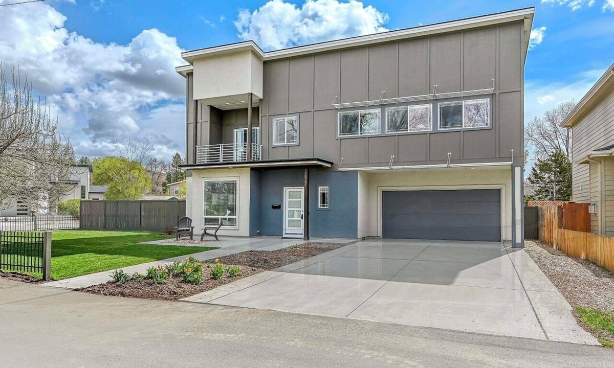 East End House | Contemporary Boise-East End 5 Bedroom Home