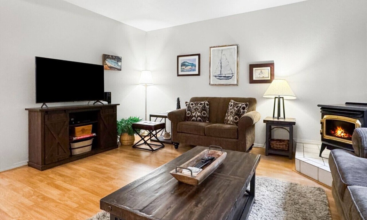McCall Villa | Convenient Townhome Near Downtown McCall