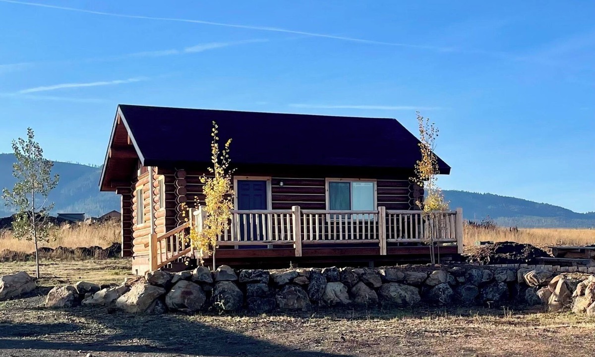 Grangeville Cabin | Cozy 1-bedroom cabin 1/2mile from Grangeville