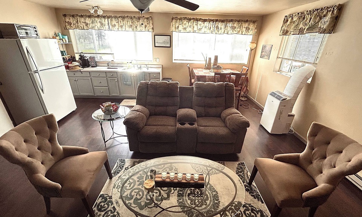 Colville Apartment | Cozy apartment nestled in the hills of Kettle Falls overlooking Lake Roosevelt.
