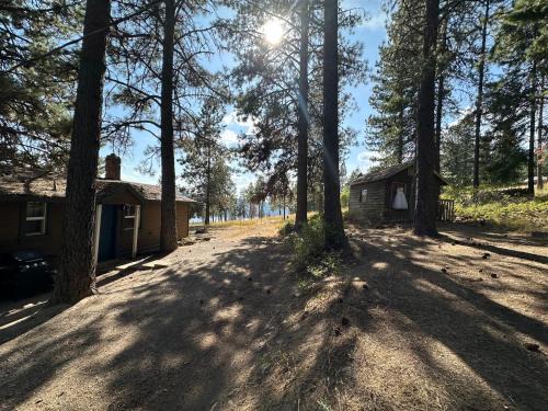 Coeur d'Alene House | Cozy Cabin with Coeur d'Alene Lake views
