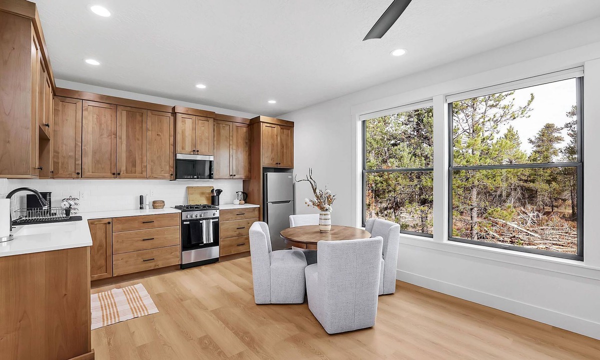 Donnelly House | Cozy Guest House near Lake Cascade