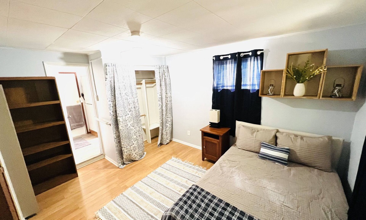Puyallup Apartment | Cozy retreat near Western Washington Fairgrounds