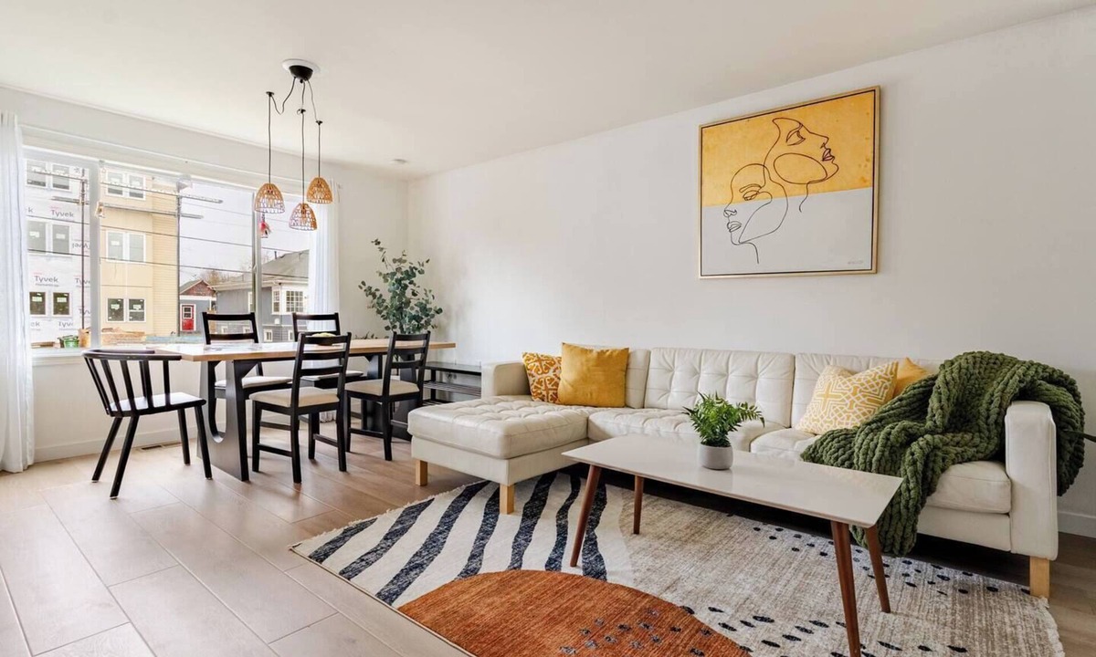 Loyal Heights Villa | Cozy Seattle Hideaway – Space for Family & Friends