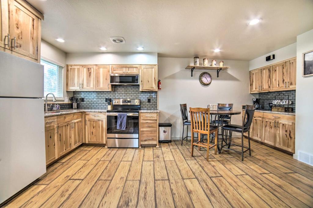 Pocatello House | Cozy Townhome: Near Dtwn, Hospital & College!