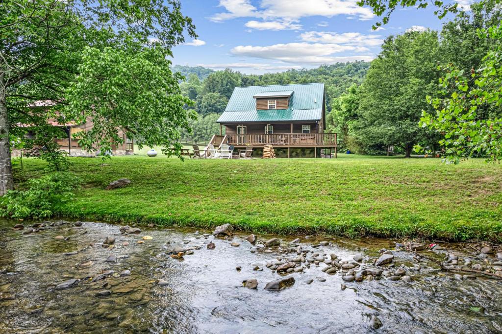 Cosby House | Creekside #3580