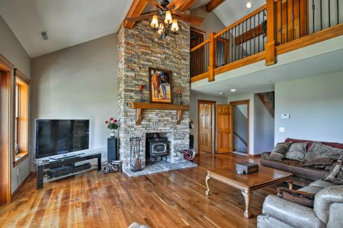 Boulder House | Custom Home w/Decks in Boulder! Gateway to Parks!