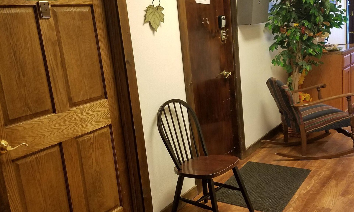 Underwood Hotel | Dakota Rose Inn