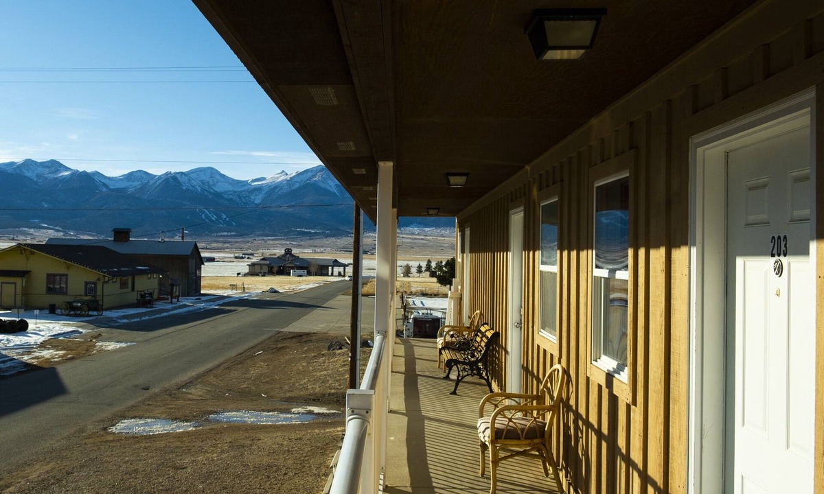 Westcliffe Hotel | Dark Sky Suites