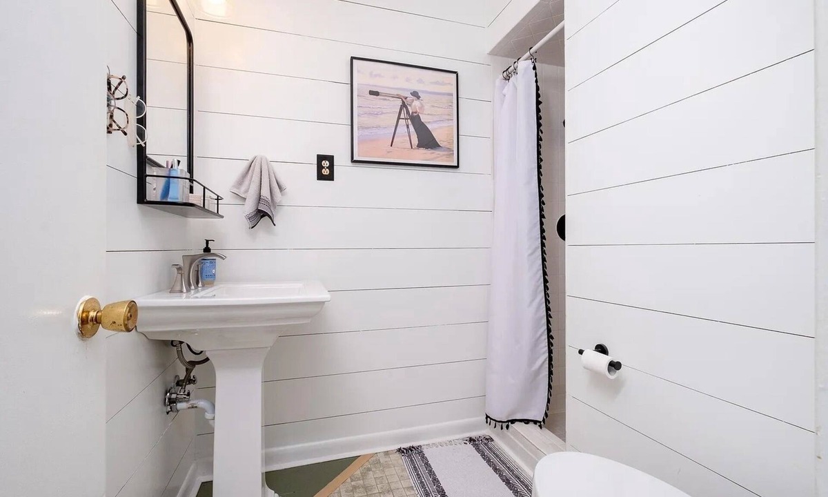 North Little Rock House | Delightful 3-bedroom house with Home Office and AC in North Little Rock