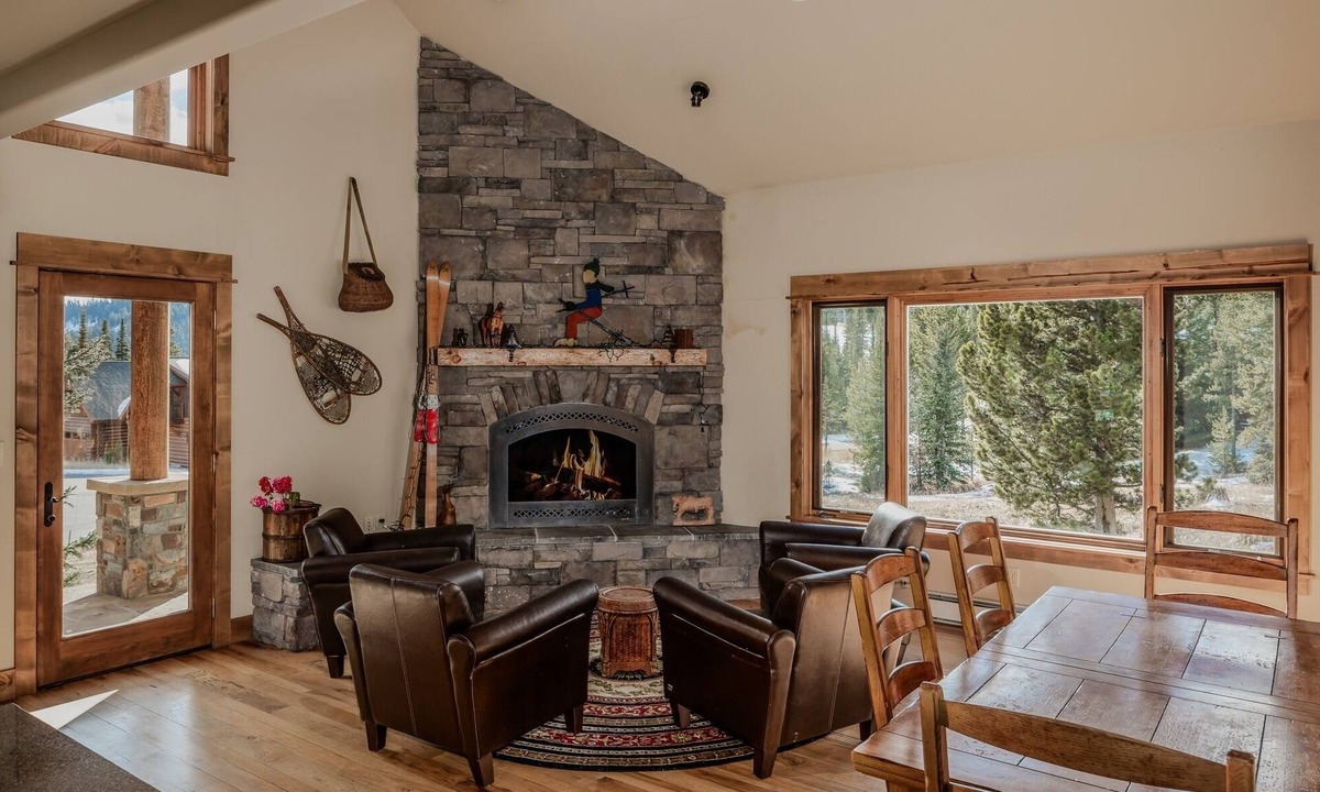 Big Sky House | Delightful Ski-in/Ski-out Home with Hot Tub and WIFI!