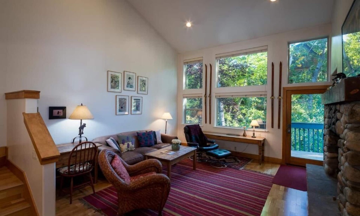 Ketchum Condo | Discount from 11/05-12/19, excellent skiing, walking distance from the condo