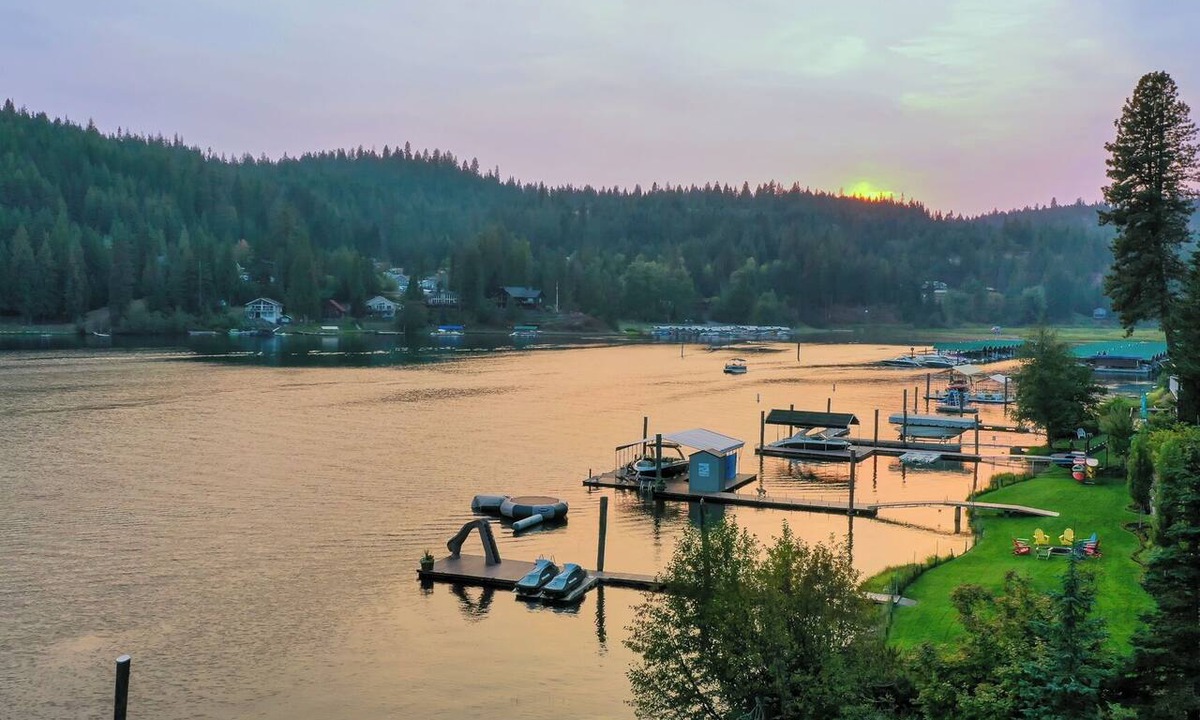 Coeur d'Alene House | Discounted End of July Opening! Book Ellen's Escape Now!
