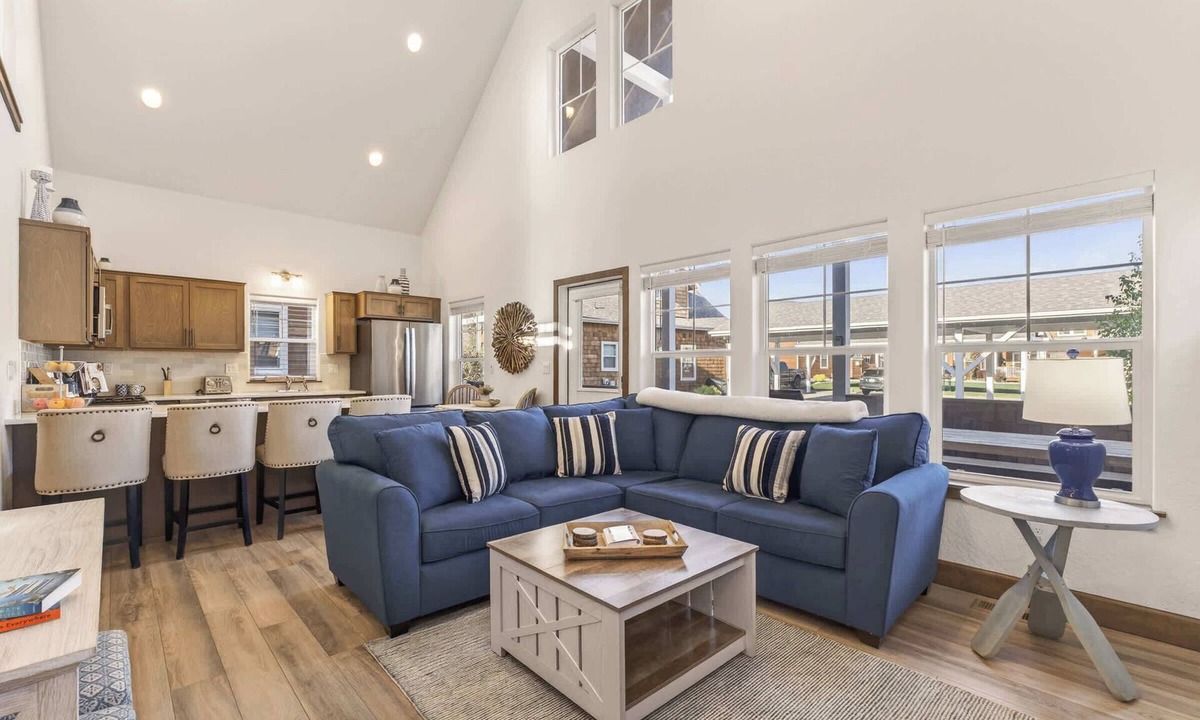 Dover Bay House | Dog Friendly Bungalow in the heart of Dover Bay