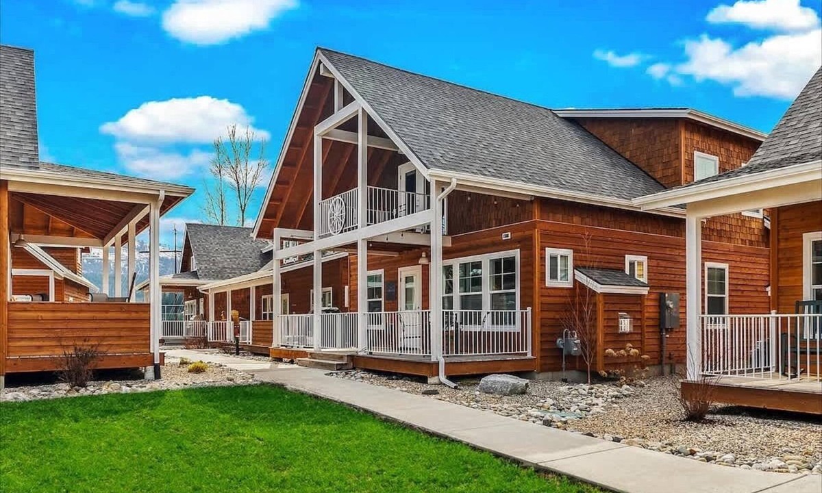 Dover Bay House | Dover Bay Home | Lake Pend Oreille | Ski Access