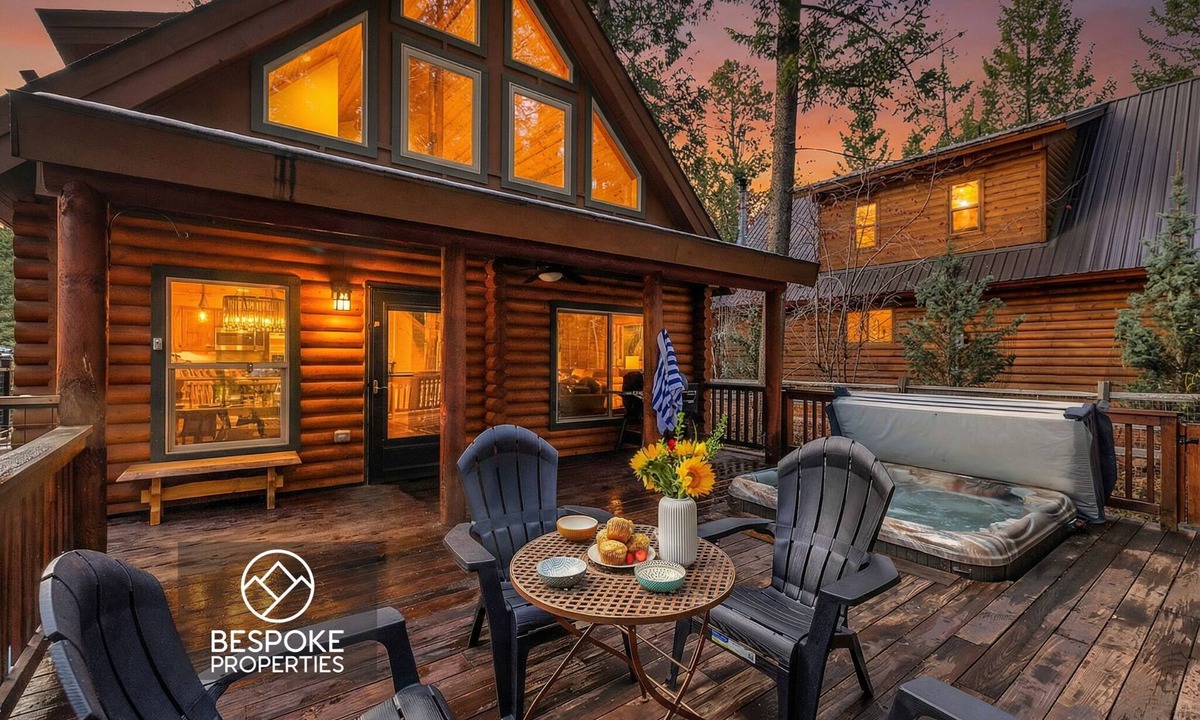 McCall House | Downtown, pet-friendly, hot tub, game room