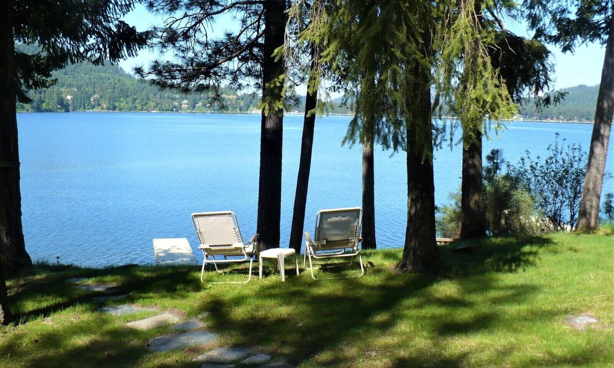 Loon Lake Cabin | East Deer Lake Waterfront Cabin With Dock - Just Like Grandmas Cabin
