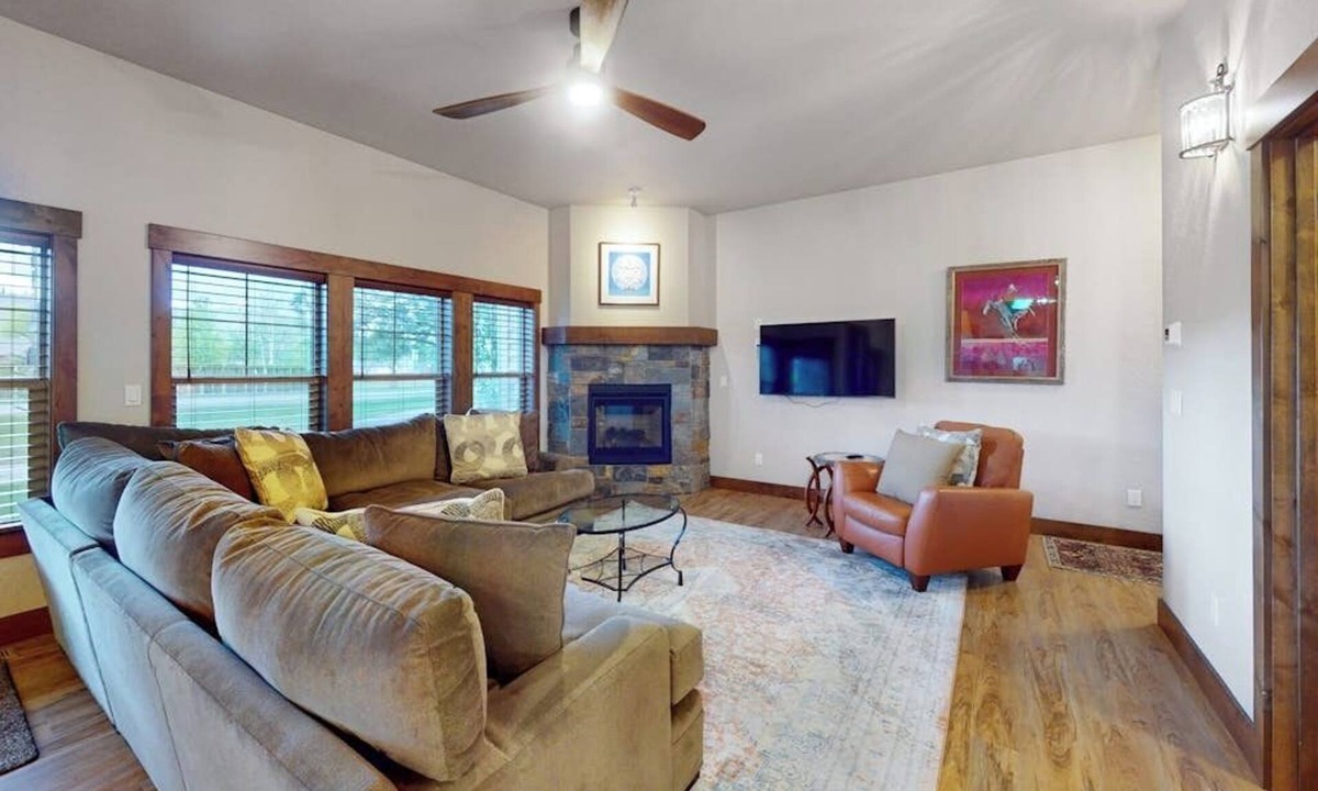 Dover Bay Condo | Elegant, newer, 1st-floor condo with private hot tub - steps to resort marina