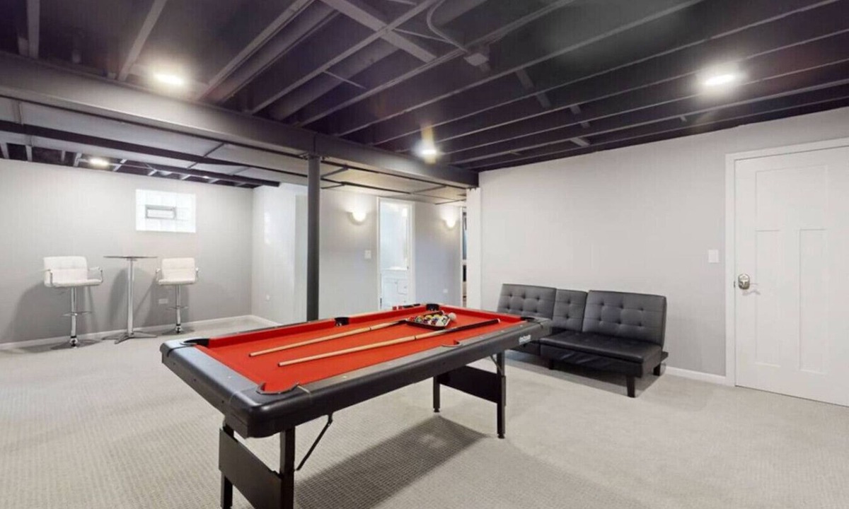 Elmhurst House | Elmhurst Oasis: Extended O`Hare Stay