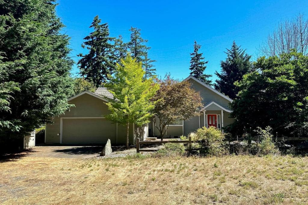 Coupeville House | Emerald View Outlook