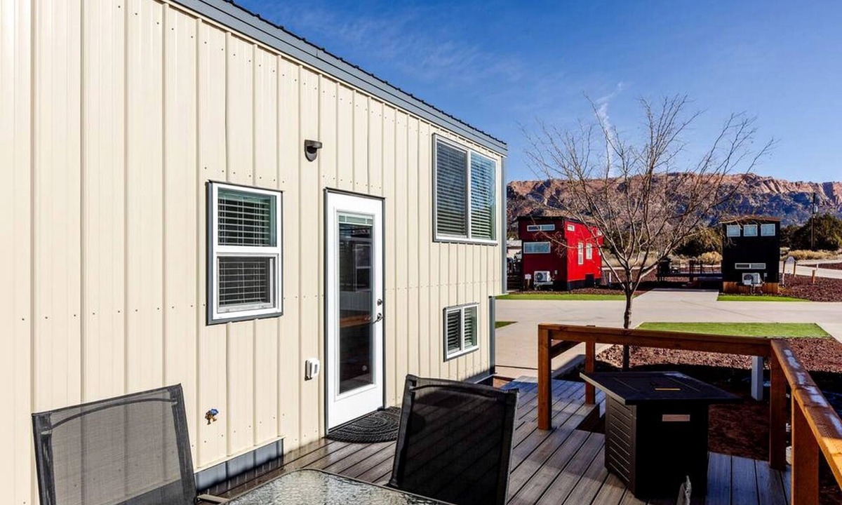 Apple Valley Cabin | Enchanting Tiny House Perfect for Four in Apple Valley, Utah