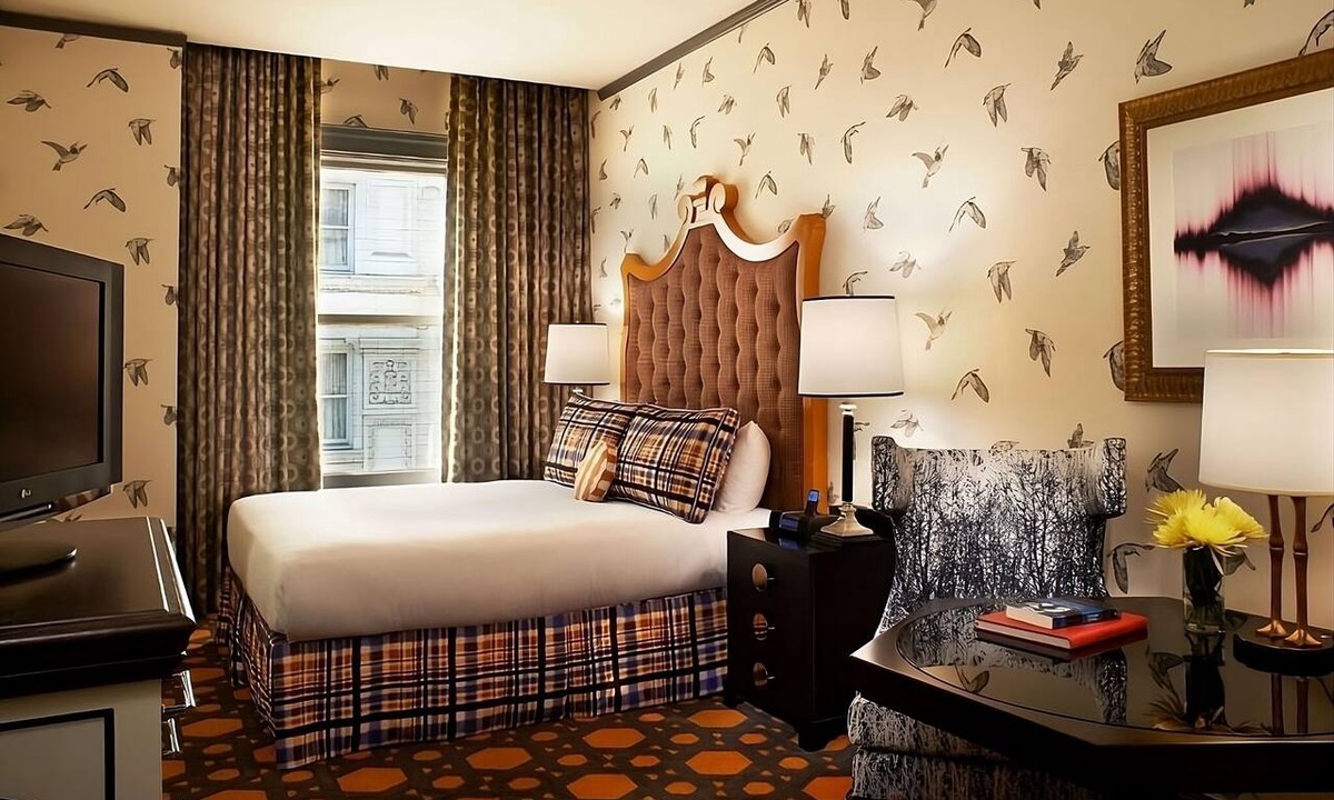 Downtown Portland Hotel | Enjoy a Stress-Free Stay! Short Drive to Tom McCall Waterfront Park